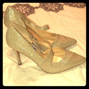 Gold glam shoes size 8.5